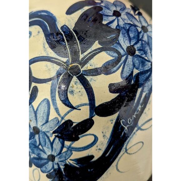 Crock Cobalt Blue Floral Design Stoneware Pottery Vase Crockery 8" X 7" Signed - Picture 5 of 6